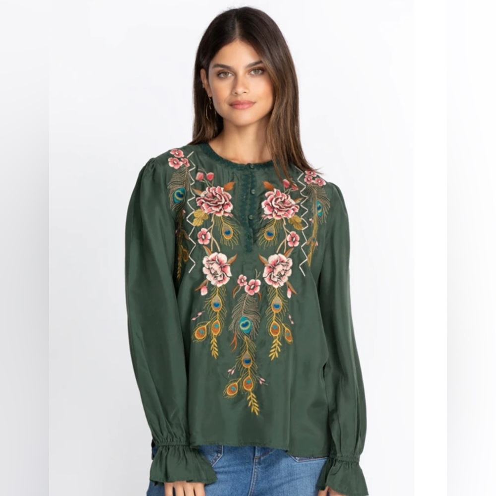 Johnny Was embroidered Quito Prairie silk Top SIZE M (8)